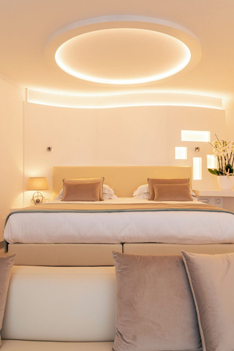Bedroom 3, New Bussola, Cagliari