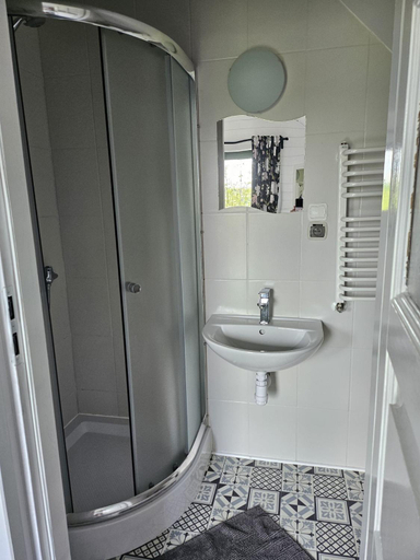 Bathroom, Osrodek Wypoczynkowy Lesniczowka & Elias SPA, Cieszyn