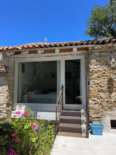 Exterior & Views 2, La Casa del Nespolo, Messina