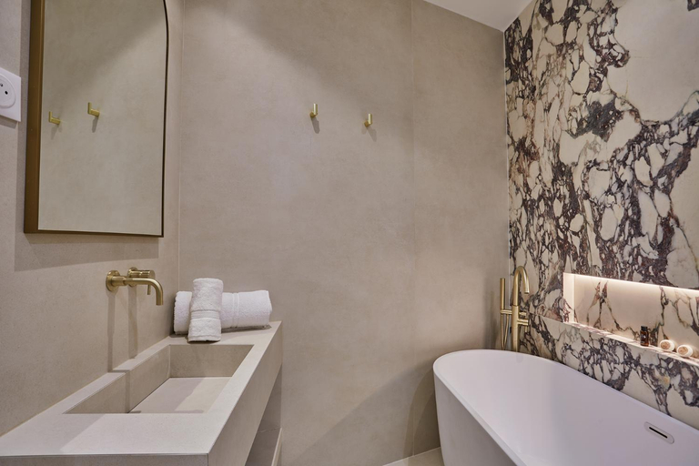Bathroom 3, Residence in the Marais with Air-conditioned by Studioprestige, Paris