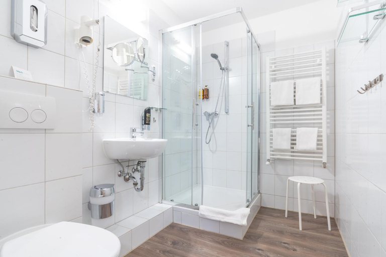 Bathroom 4, Aqua Hotel & Hostel, Konstanz