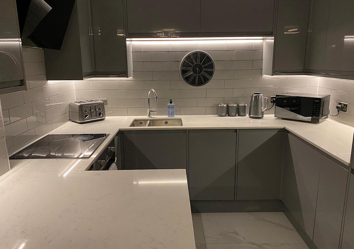 Others 4, Beautiful modern cosy central apartment / sleeps 4, Wokingham