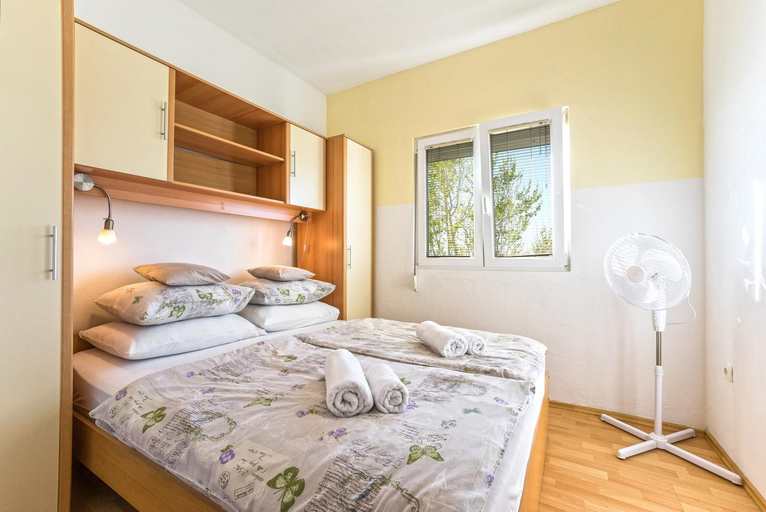 2, Apartments Marko Dominik, Ražanac