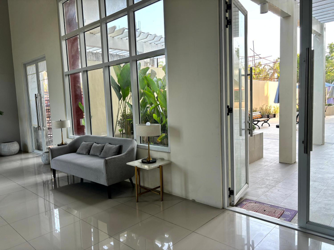 Others 2, Casa Del Hasmin, Silang