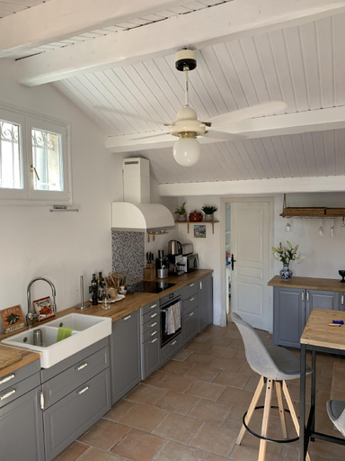 Others 5, Villa Acacia, Alpes-Maritimes