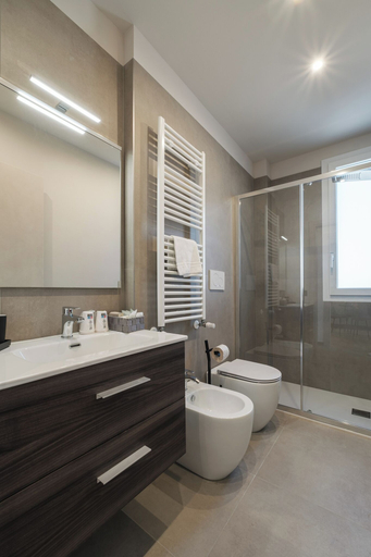 Bathroom 5, Residence Hotel Goldoni6, Rimini