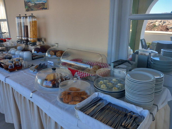 Food & Drinks 4, Kedros Villas, South Aegean