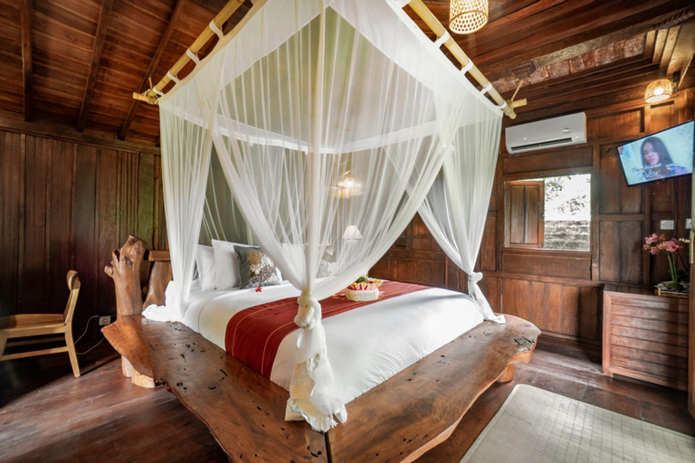 Bedroom 14