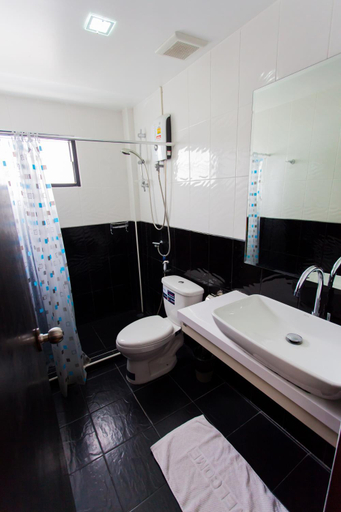 Bedroom 5, Basic Line Hotel at Loikroh, Muang Chiang Mai