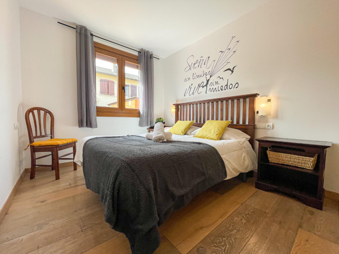 Bedroom 2, Bonita casa. Gran jardin. Con wifi., Pyrénées-Orientales