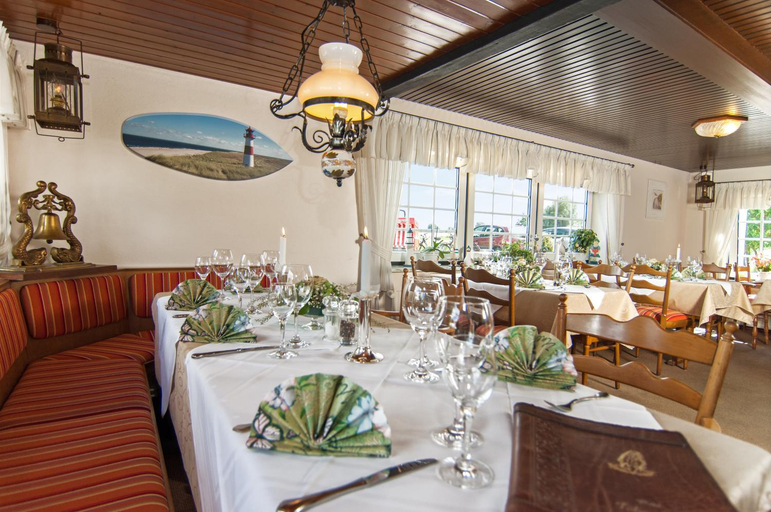 Food & Drinks 3, Hotel-Restaurant Faehr-Cafe, Schleswig-Flensburg