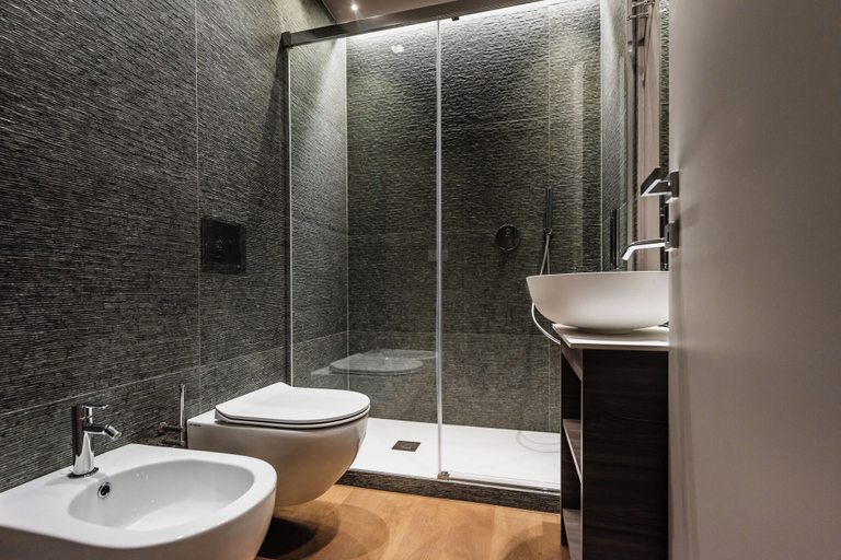 Bathroom 2, Ferrini Home - Riso 74, Catania