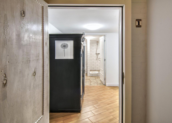 Others 3, Kyiv Vogue Apartments, Shevchenkivs'kyi