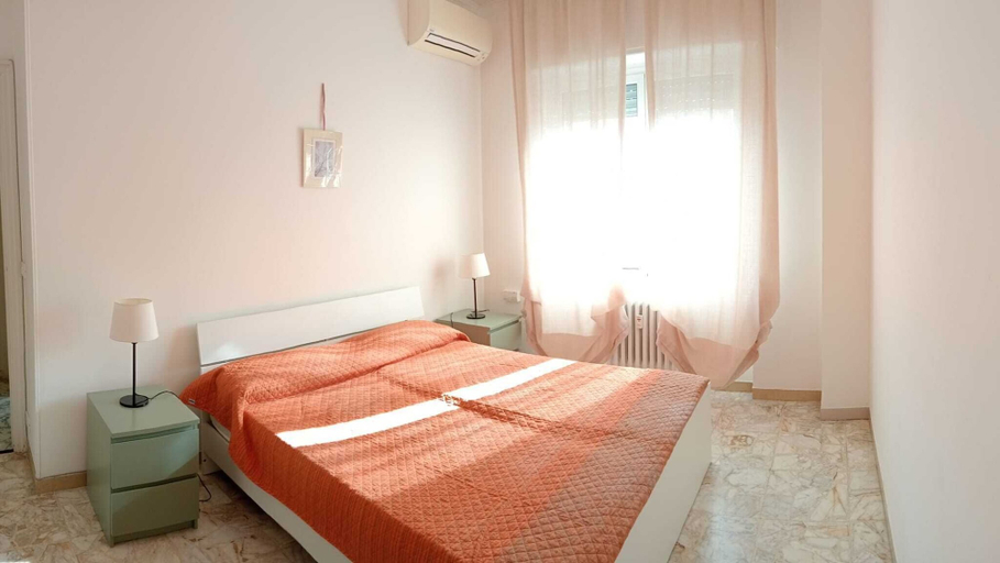 Cycling Riviera apartment, Imperia