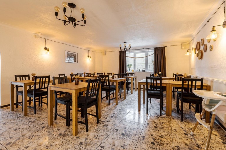 Food & Drinks 5, Gremi Hotel, Rakhivs'kyi