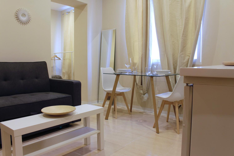 Others 5, New Apartment in Malaga Center, Málaga