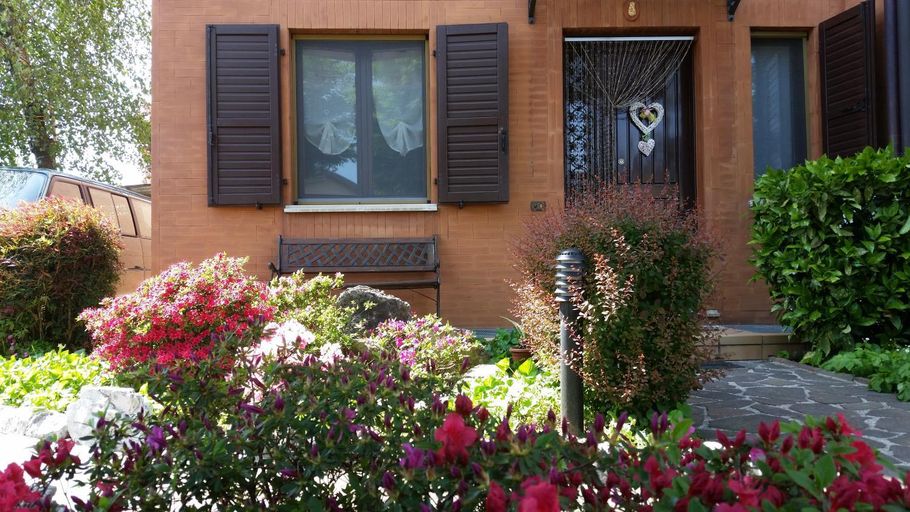 Exterior & Views 1, B&B Accanto al Focolare 2, Udine