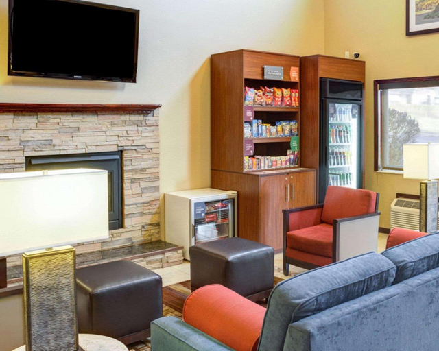 Public Area 3, Comfort Suites Omaha Northwest, Douglas