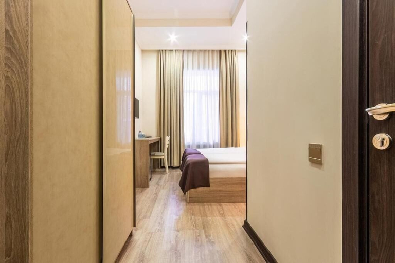 Bedroom 3, Deluxe İnn Hotel Baku, Baku