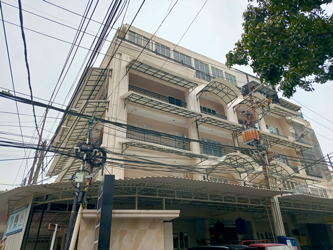 Exterior & Views 2, Kyrie Hotel, Surabaya