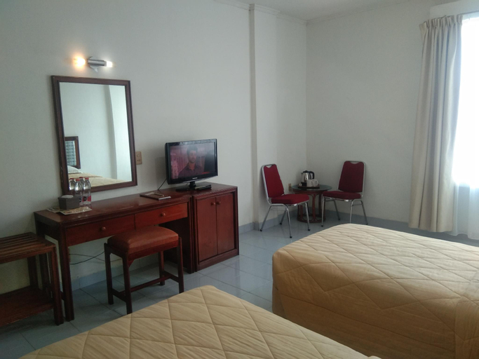 Bedroom 9