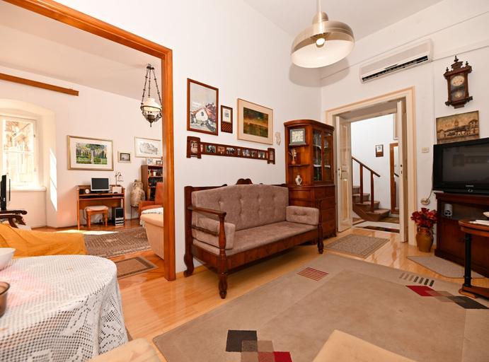 Bedroom 2, Palace Andreis, Trogir