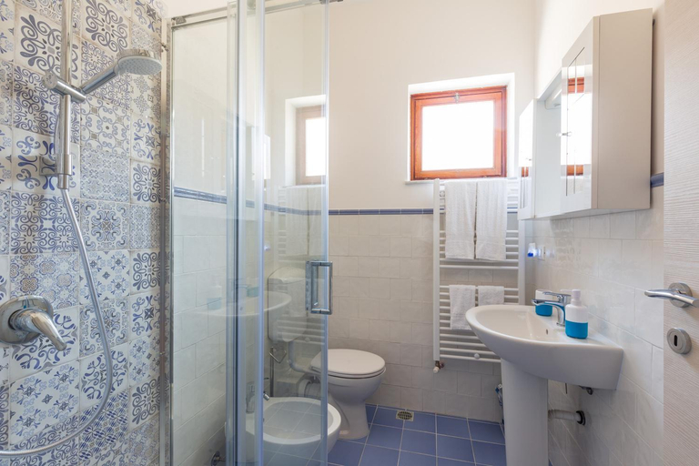 Bathroom 4, Mondello - Beach Apartments, Palermo