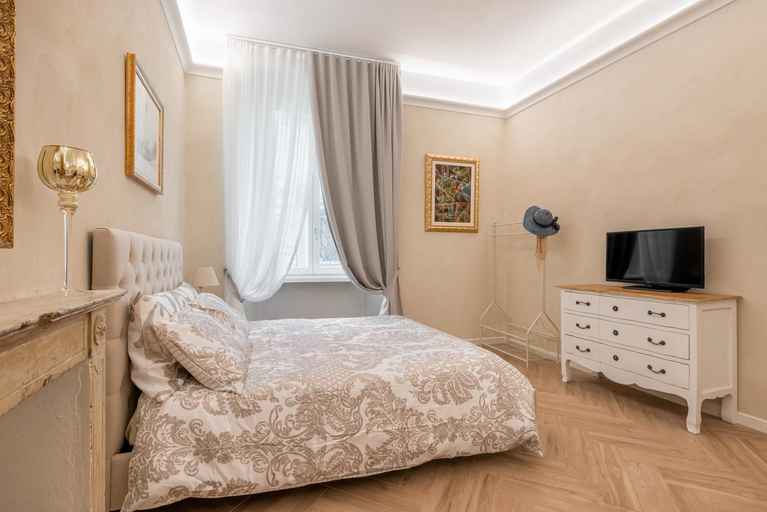 Bedroom, Classic Chic - Citta Alta, Bergamo