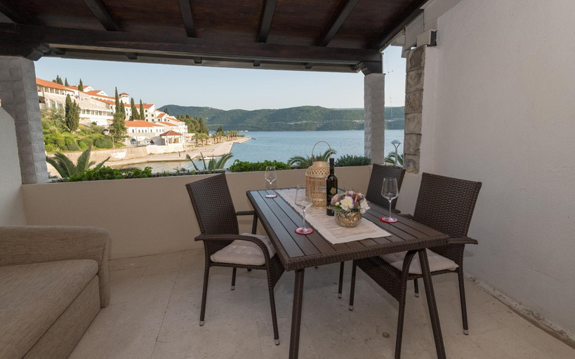 Others 4, Apartments Villa Kresic, Herzegovina-Neretva
