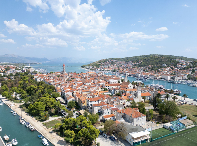 Others 5, Palace Andreis, Trogir