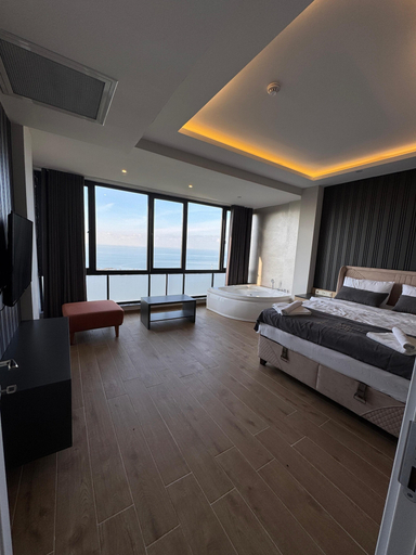 Bedroom 4, NORTH STAR RESORT HOTEL, Of