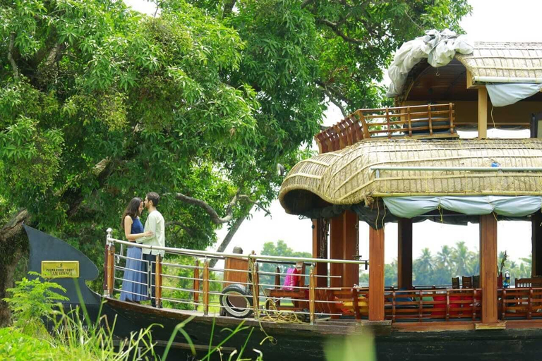 Others 4, Whispering Waters Houseboat, Alappuzha