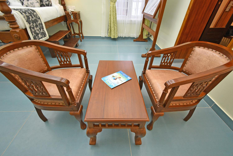Others 5, Le Colonial Suites, Puducherry