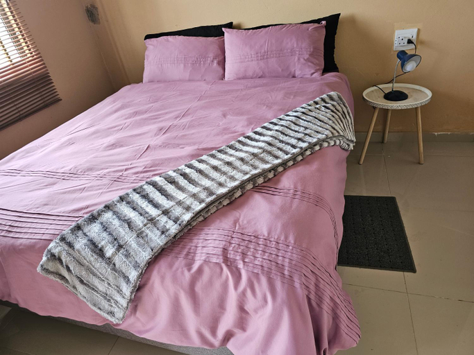 Others 3, Donsie Guesthouse, Umzinyathi