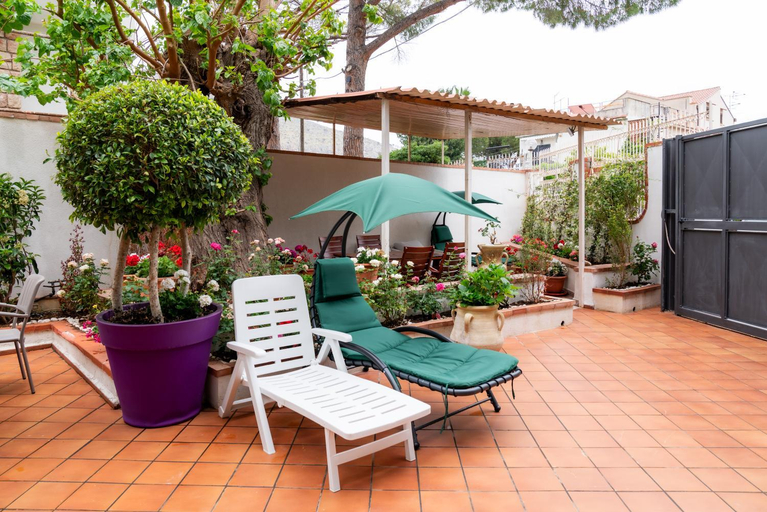 Others 3, MONDELLO COTTAGE, Palermo