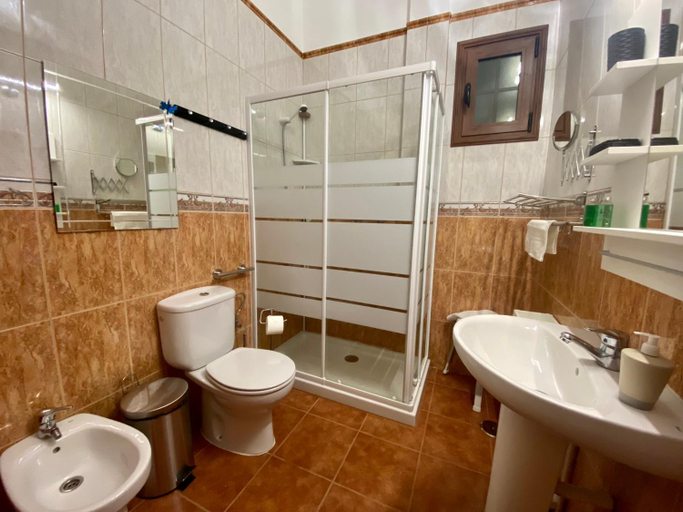 Bathroom 2, Casa El Descanso Azul A, Santa Cruz de Tenerife