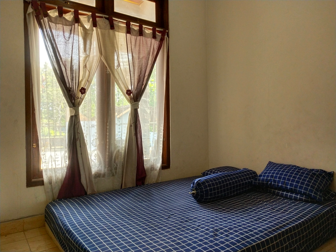 Zegan Homestay Room Type - Standard Room Pratama