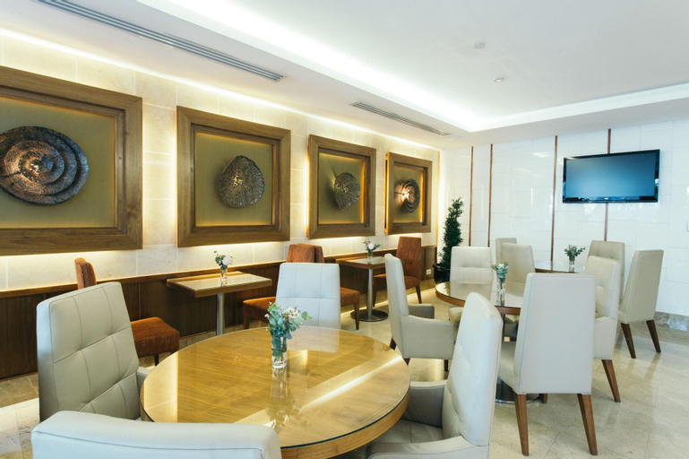 Food & Drinks 5, Thomson Residence Hotel, Bang Na