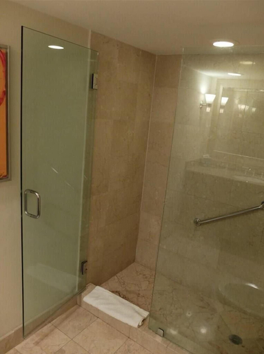 Bathroom, GalleryOneFortLauderdale, Broward