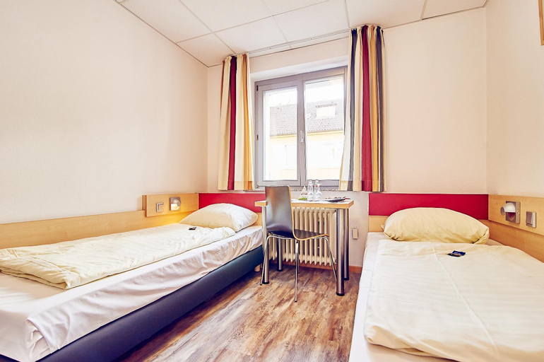 Bedroom 5