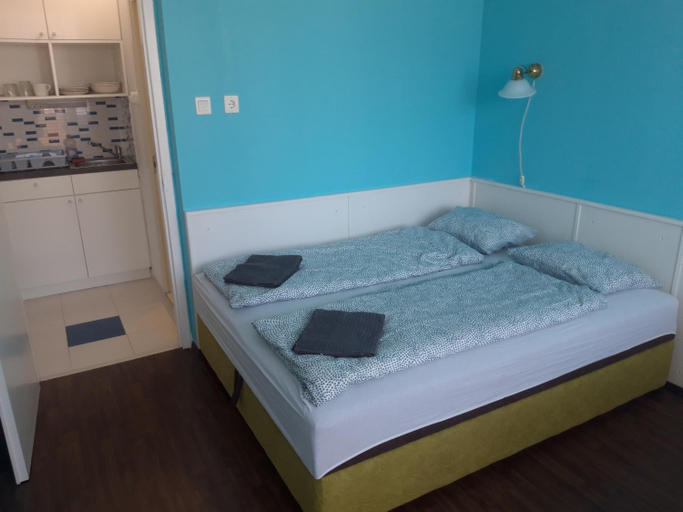 Others 5, KR Apartman Siofok, Siófok