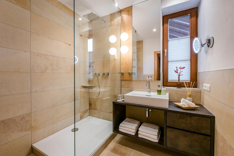 Bathroom 4, Landhaus Tanner, Traunstein