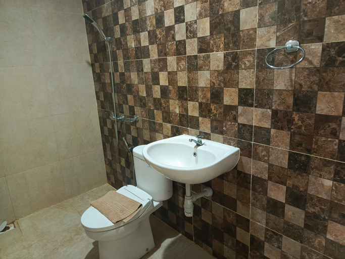 Bathroom 4