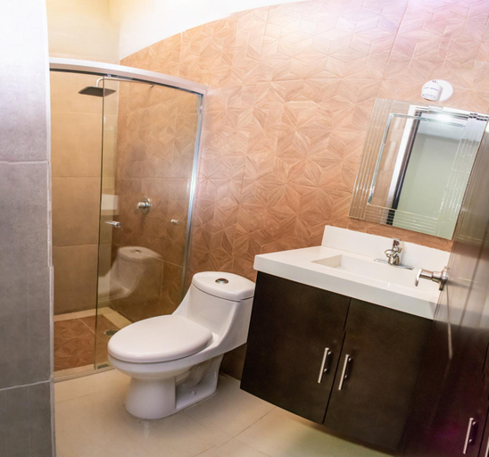 Bathroom 3, Hotel EL MILAGRO, El Fuerte