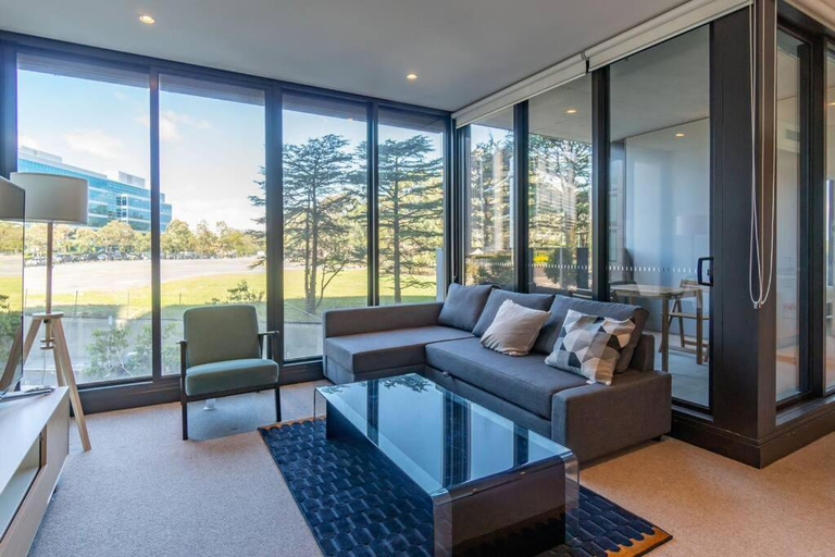 5, Next to Station Family & Friend Free Parking, Sydney