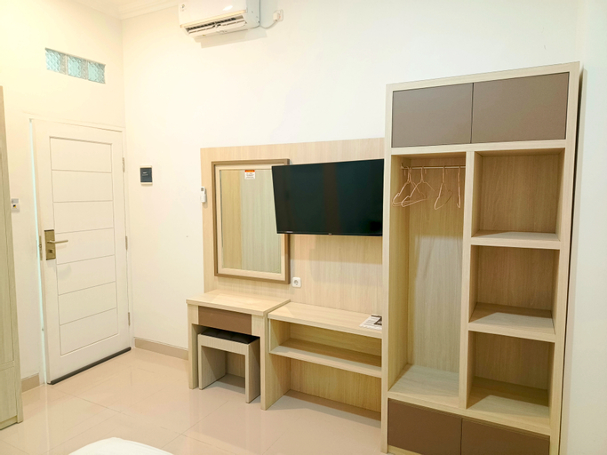 Bedroom 9