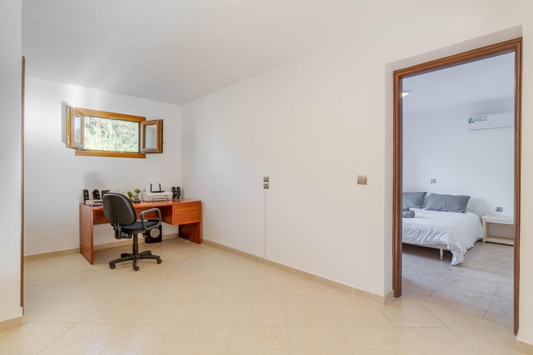 Bedroom 2, Casa Terra Verde, Ionian Islands