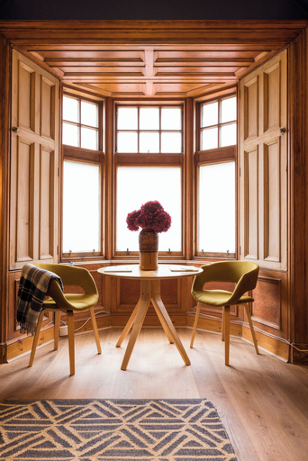 Others 5, JOIVY Contemporary Cottage with Parking, Edinburgh