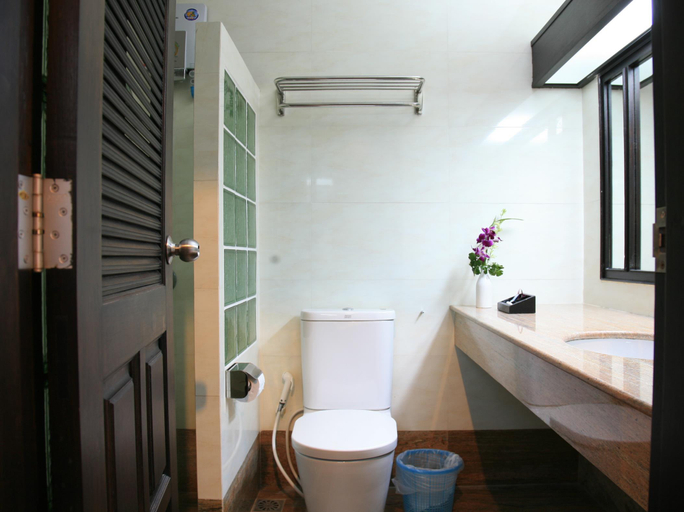 Bathroom, Lanta Sea House, Ko Lanta
