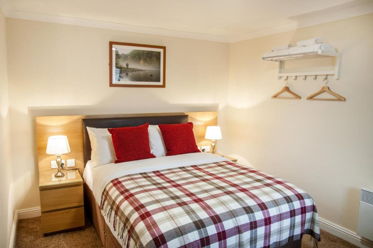 Bedroom 2, The Fir Tree Country Hotel, Durham